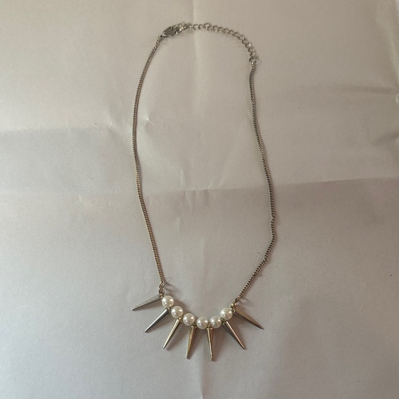 Vintage Elegant Silver and Pearl Spike Necklace - Picture 1 of 4